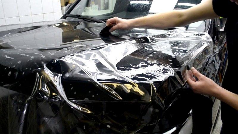 Защита передней части авто бронепленкой