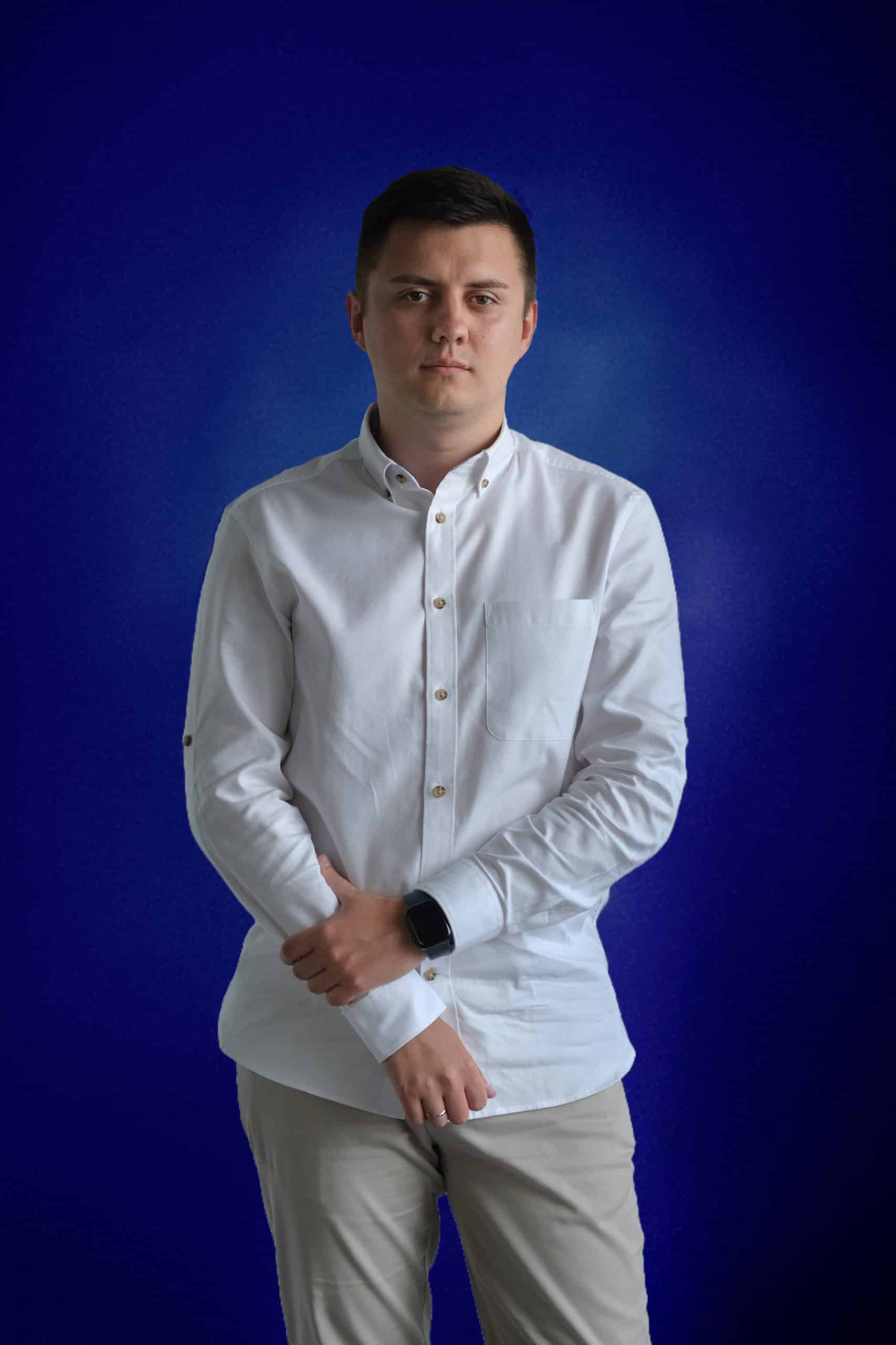 Левикин Виталий hover